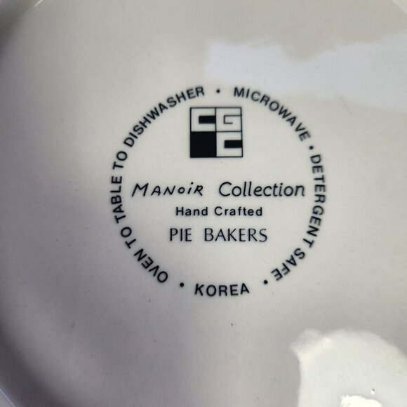 Manoir Collection Strawberry Pie Recipe Pie 10" Plate Stoneware made in Korea. - Picture 6 of 9